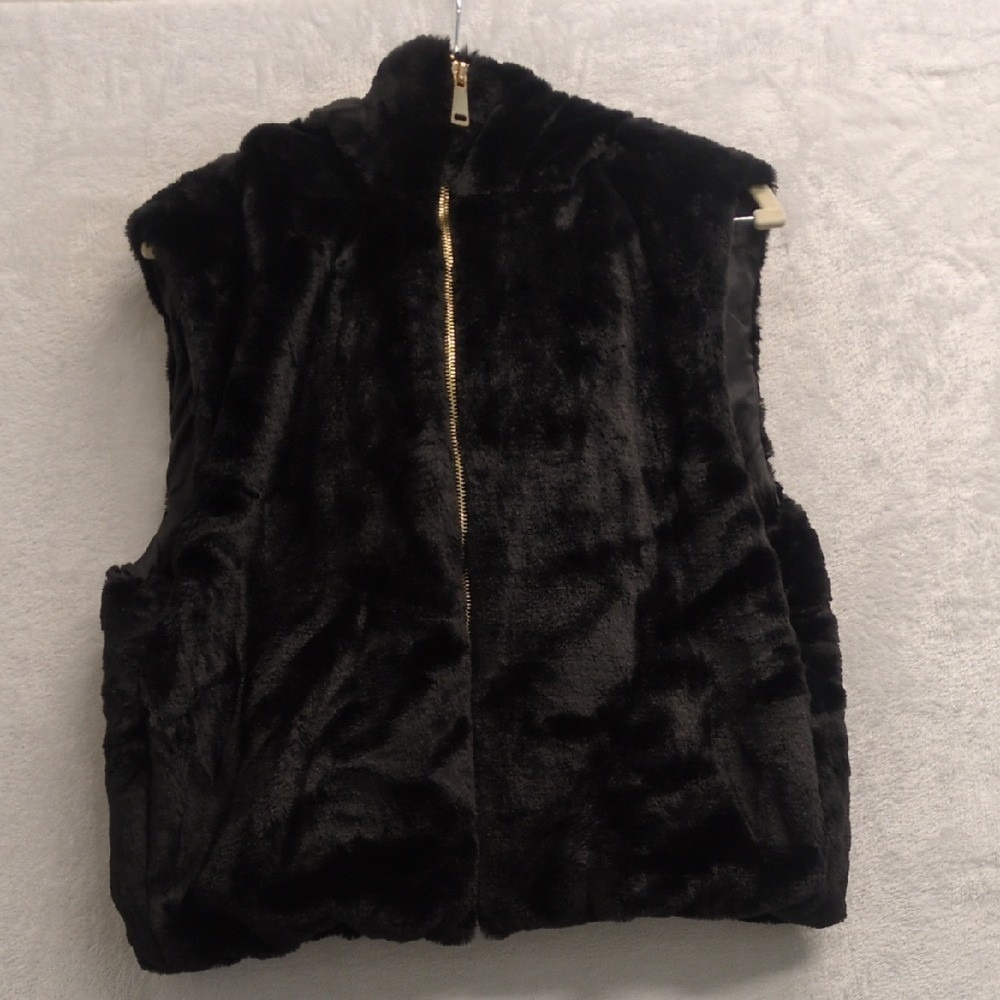 Love Poem by Block Women's Black Faux Fur Hooded Vest Size M